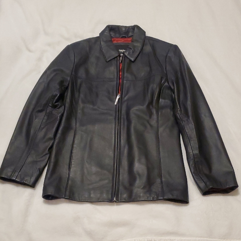 Mossimo Supply Co. Black Genuine Leather Zip-Up Bomber Jacket With Red Liner